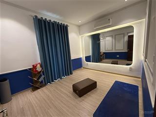 Cho thuê nhà phân lô phố nguyễn thị định , trung hoà, dt 55m x5 tầng, giá rẻ nhất khu chỉ 18tr