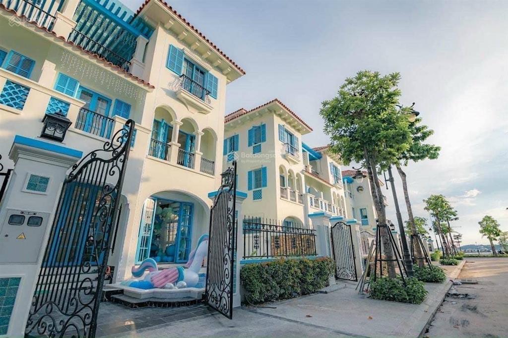 Biệt thự tứ lập sun feria hạ long giá tốt nhất thị trường. mua là thắng