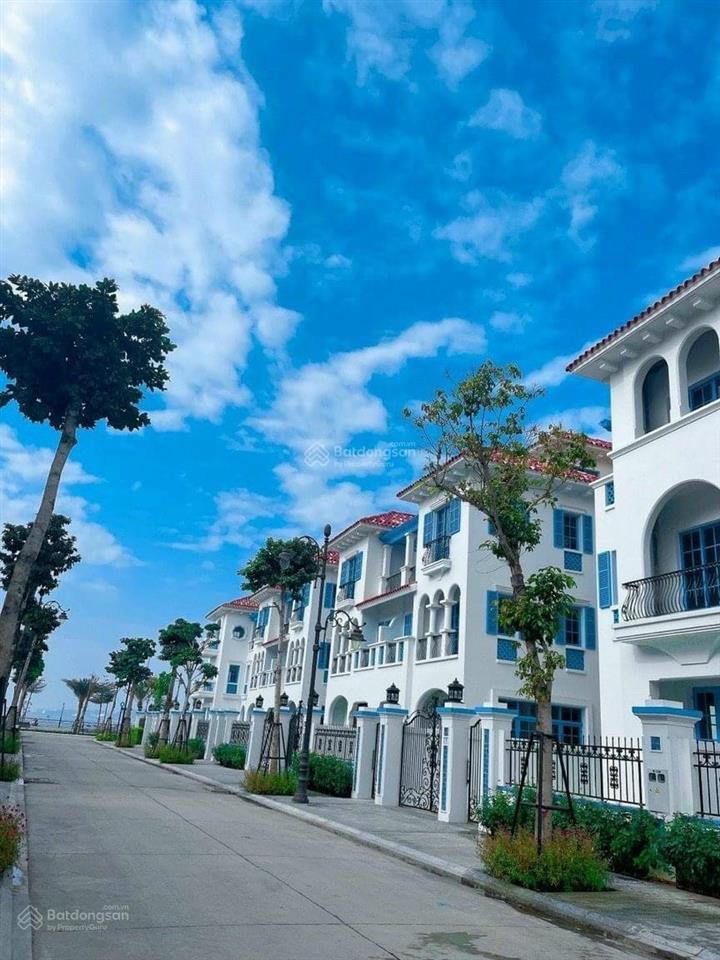 Biệt thự tứ lập sun feria hạ long giá tốt nhất thị trường. mua là thắng