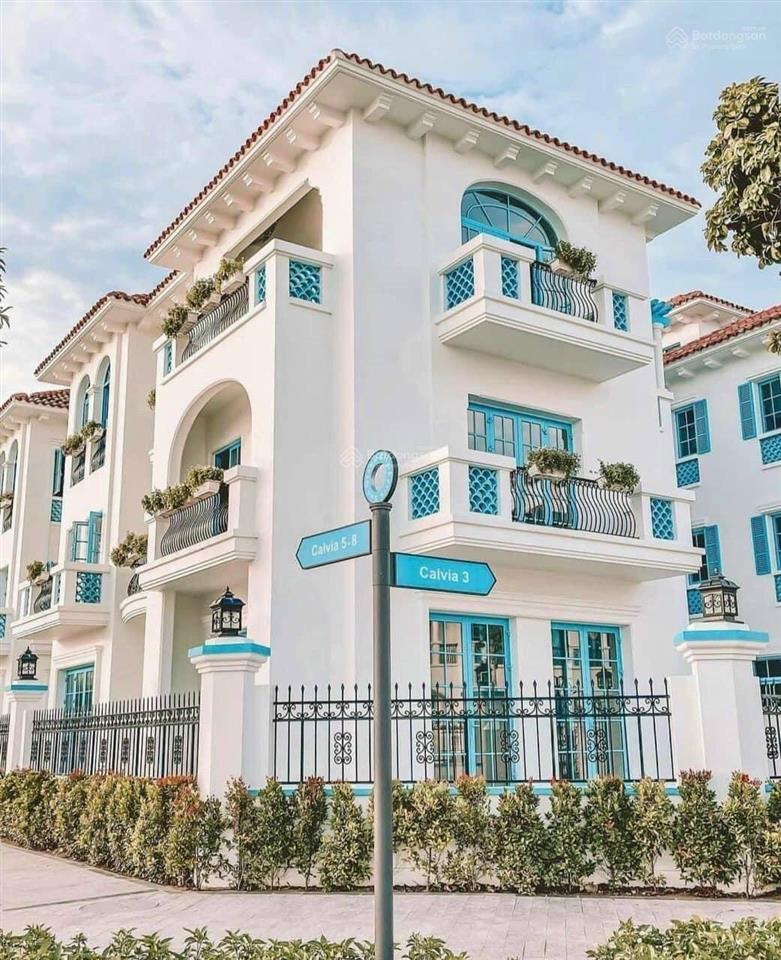 Biệt thự tứ lập sun feria hạ long giá tốt nhất thị trường. mua là thắng