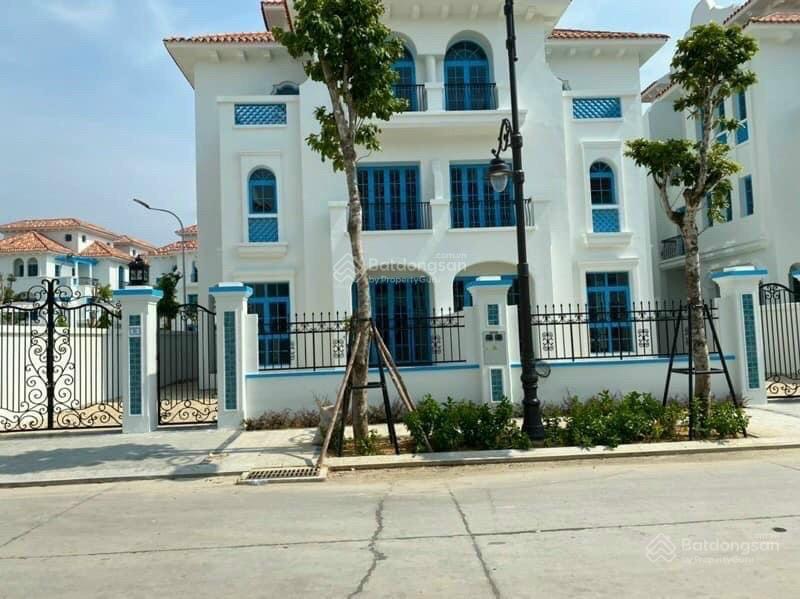 Biệt thự tứ lập sun feria hạ long giá tốt nhất thị trường. mua là thắng