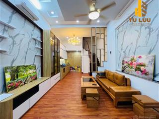 Giá rẻ bán nhà phan đình giót, hà đông 32.4m2 x 5 tầng  full nội thất ở ngay