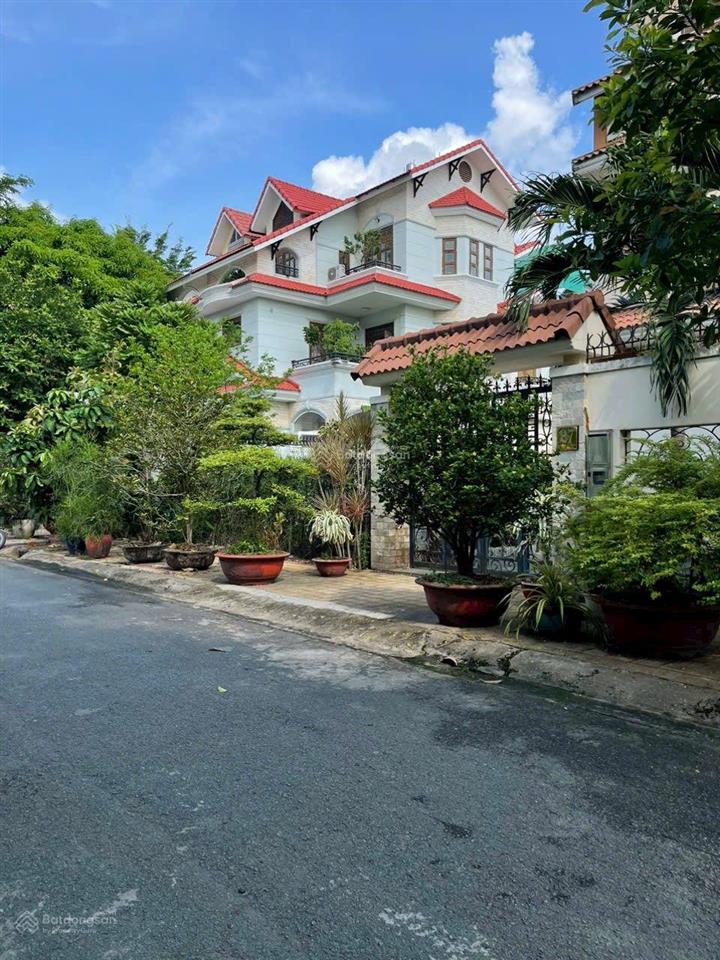 Bán biệt thự khang điền intresco, quận 9 giá 18,8 tỷ