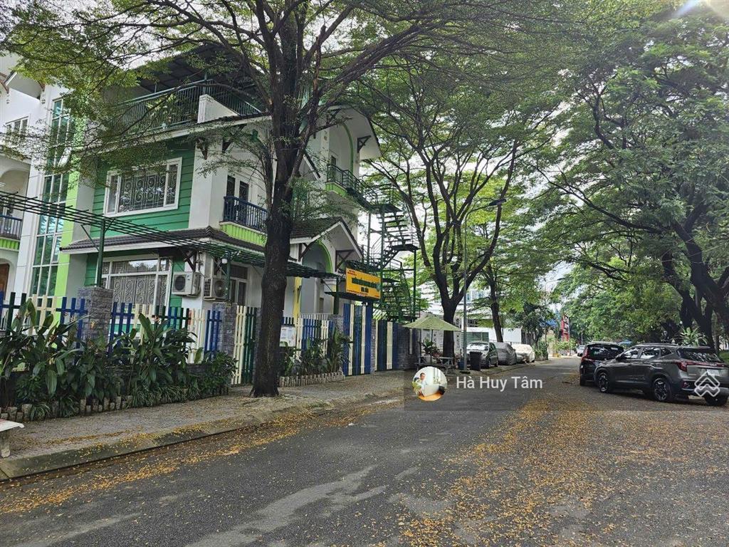 Bán biệt thự góc 2 mặt tiền kdc gia hòa, quận 9 đối diện công viên 3ha
