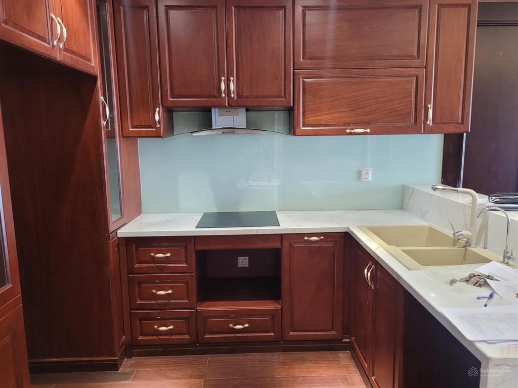 Bán căn góc 3 phòng ngủ 82m2 full nội thất cao cấp giá chỉ 7,9 tỷ tại hc golden city
