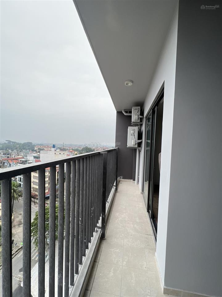 Bán gấp căn góc 3pn 105m2 ban công đông nam, có sổ đỏ giá hấp dẫn chỉ 8,3 tỷ tại bình minh garden.