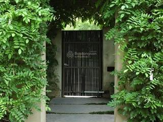 Bán gấp đất tại ngõ hòa bình 7 minh khai, hbt 9,9 tỷ, 56 m2 mặt tiền 4m giá siêu hời tặng gpxd 7t