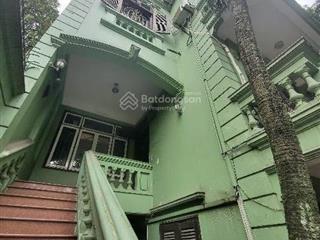 Bán biệt thự trung tâm ba đình 102m2, ô tô 7 chỗ, cách 1 nhà ra mặt phố, gần lăng bác, 25 tỷ