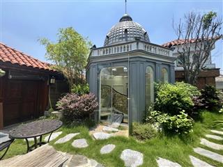 Bán toà biệt thự xa hoa thành phố giao lưu, 250m thiết kế cực đẹp, sẵn thang máy, 2 mặt tiền, 96 tỷ