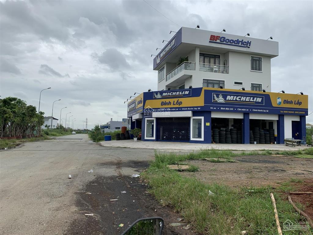 Siêu thị mua bán đất nền dự án phú nhuận phước long b quận 9 luôn có sản phẩm tốt cho khách hàng