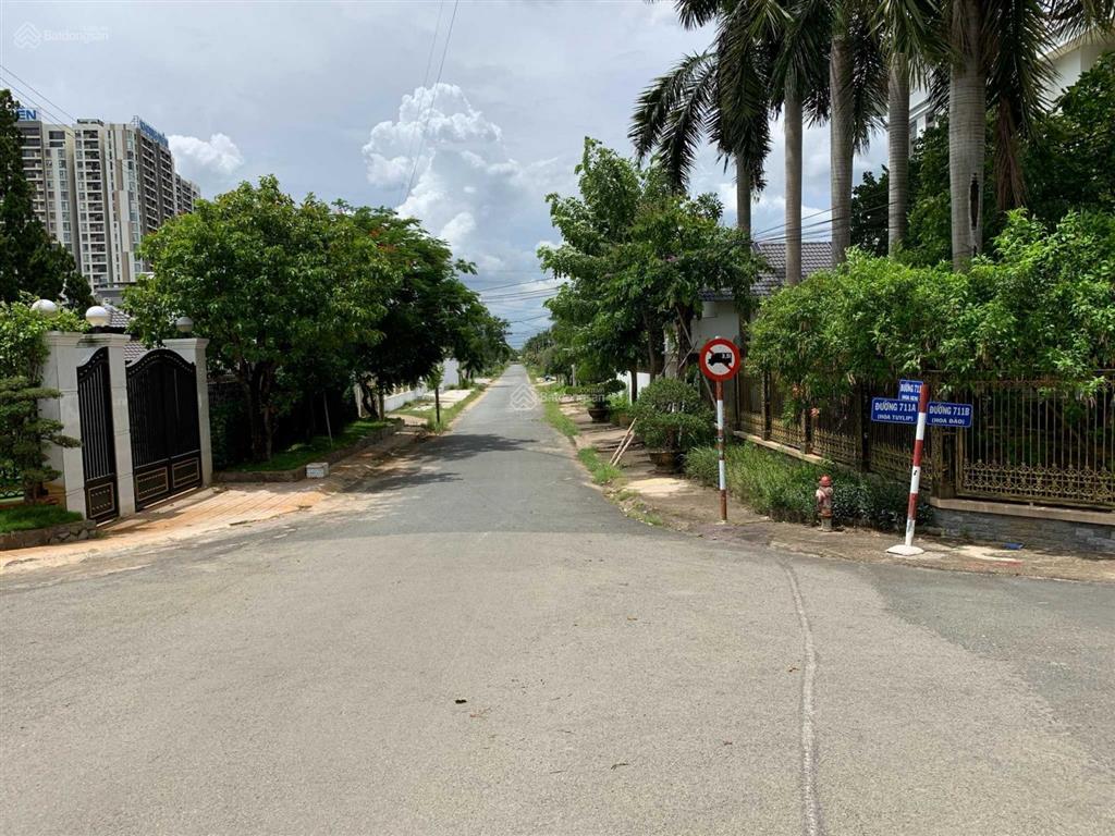 Siêu thị đất nền gửi bán đất nền dự án đh bách khoa, phú hữu quận 9 sổ đỏ vị trí tốt đầu tư