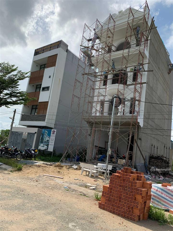 Khu dân cư sở văn hóa thông tin đường liên phường sổ đỏ giá cần bán nhanh phường phú hữu q9 6.3 tỷ
