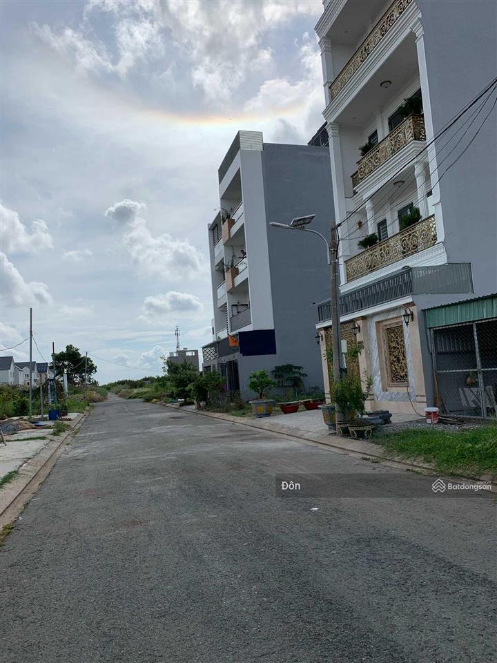 Khu dân cư sở văn hóa thông tin đường liên phường sổ đỏ giá cần bán nhanh phường phú hữu q9 6.3 tỷ