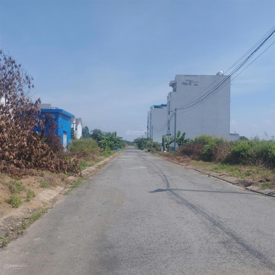 Chính chủ cần bán lô đất 125m2 kdc sở văn hoá thông tin, đường bưng ông thoàn, sổ đỏ vay nh, quận 9