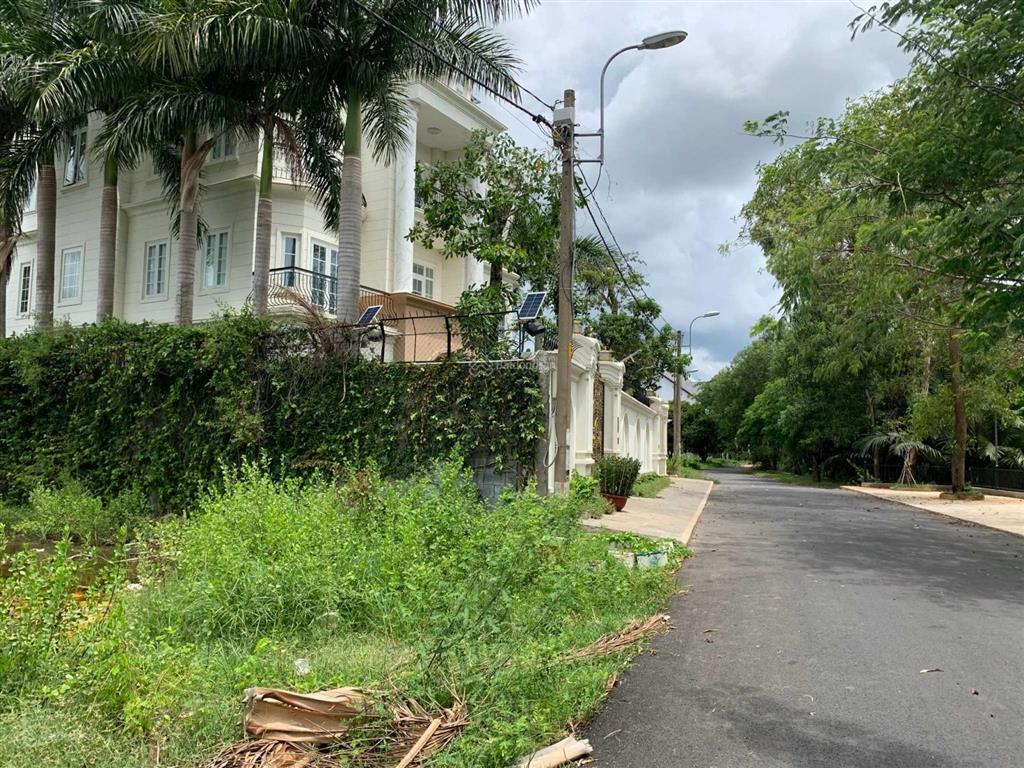 Cần bán nền biệt thự khu dân cư đại học bách khoa đã sổ đỏ vị trí giáp quận 2 phú hữu, quận 9