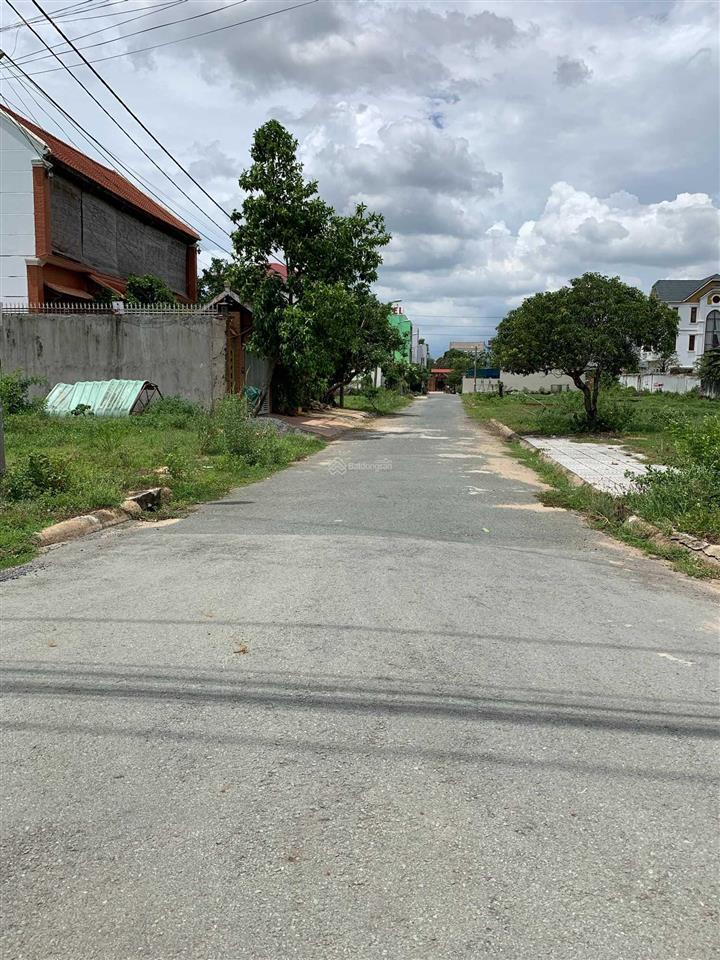 Cần bán nền biệt thự khu dân cư đại học bách khoa đã sổ đỏ vị trí giáp quận 2 phú hữu, quận 9