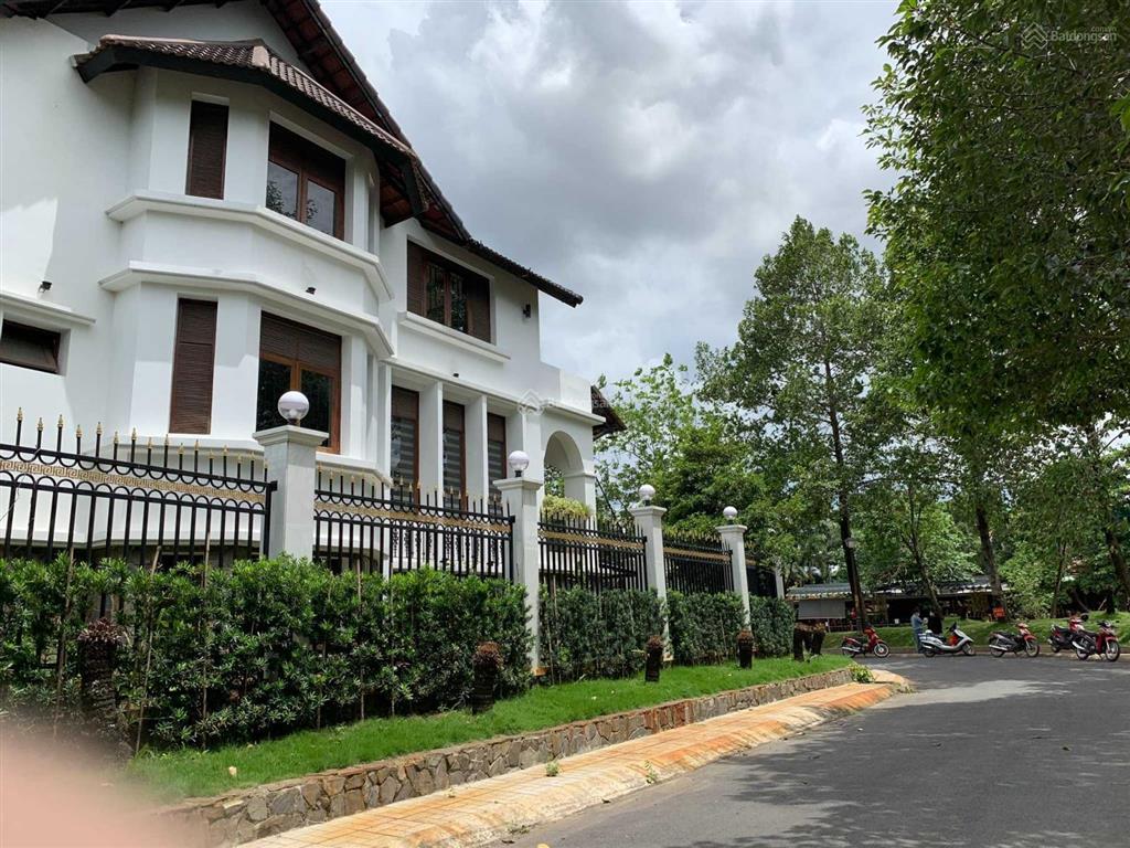 Cần bán nền biệt thự khu dân cư đại học bách khoa đã sổ đỏ vị trí giáp quận 2 phú hữu, quận 9