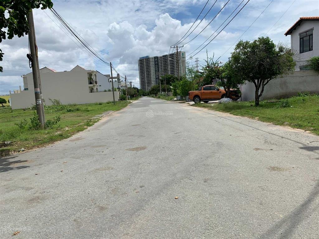 Cần bán nền biệt thự khu dân cư đại học bách khoa đã sổ đỏ vị trí giáp quận 2 phú hữu, quận 9