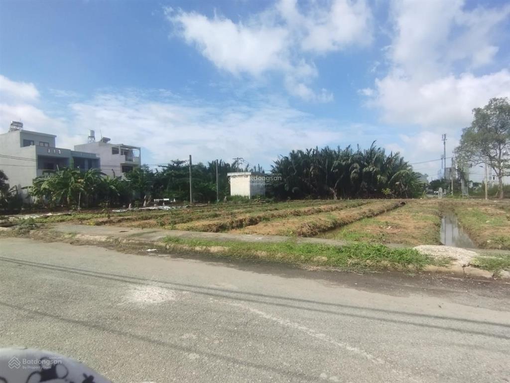 Bán ngay nền đất dự án đông dương, xây dựng tối đa 1 triệt 2lầu, đường 82 bưng ông thoàn, quận 9