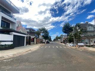 Lô biệt thự lô 90 tổng 300m2 cạnh sân bay liên khương, đường 12m tây tứ trạch