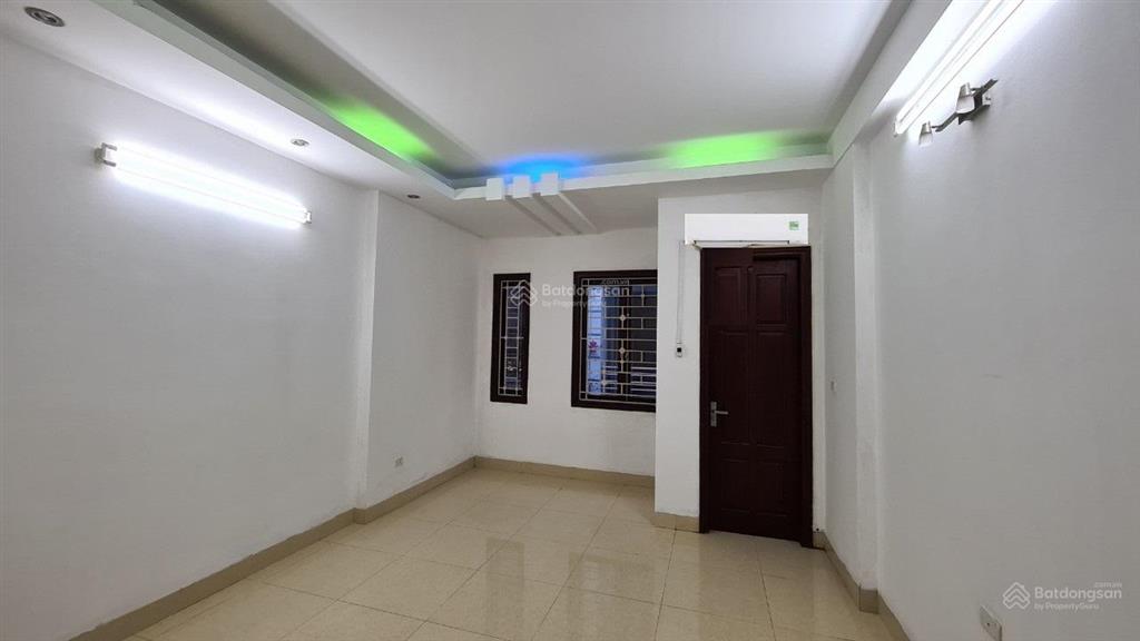 Chính chủ cho thuê 02 phòng đẹp để ở trọ, làm vp, phố phạm tuấn tài, quận cầu giấy, chỉ 3 triệu