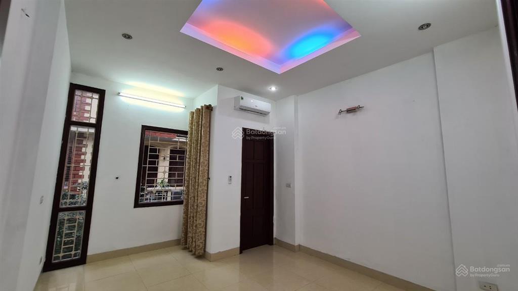 Chính chủ cho thuê 02 phòng đẹp để ở trọ, làm vp, phố phạm tuấn tài, quận cầu giấy, chỉ 3 triệu