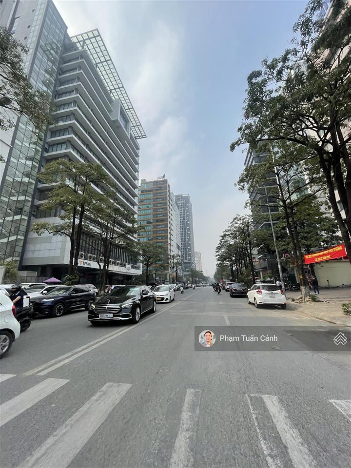 Bán đất phân lô phố duy tân, cầu giấy dt 150m2, mt 5.5m. giá bán hơn 50 tỷ