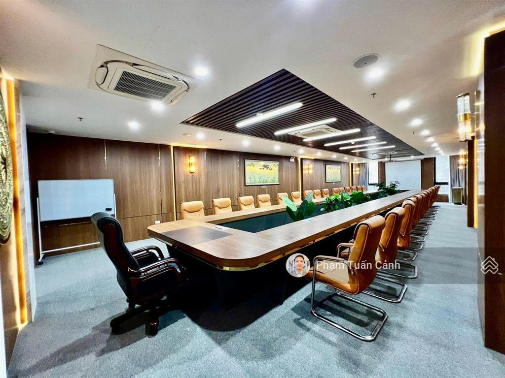 Siêu phẩm
tòa nhà lê đức thọ , nam từ liêm dt 155m x9 tầng, mt 6m
giá 70 tỷ