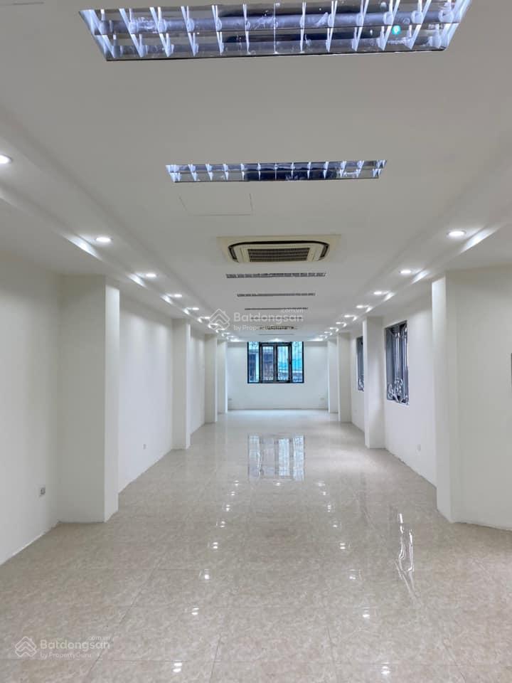 Cho thuê 80m2 văn phòng tại mặt phố 75 khâm thiên  quận đống đa