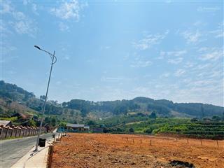 Gần 200m2 đất chân đèo prenn gần đà lạt, view núi voi và đồi thông, sẵn thổ cư