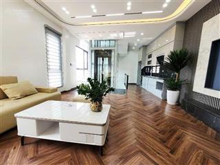 Tài chính quanh 10 tỷ  diện tích rộng 50m2  thang máy  full nội thất  phố vip gia thụy, lb