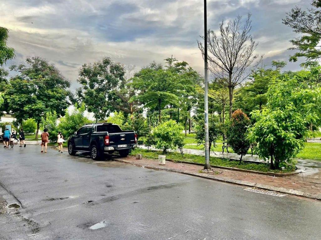 Hàng đẹp giá đầu tư nhanh tay là có lãi! phân lô quân đội ngọc thụy, long biên