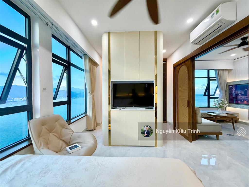 Kiều trinh 3732 hoa hậu góc biển 67m2 chuẩn căng đét