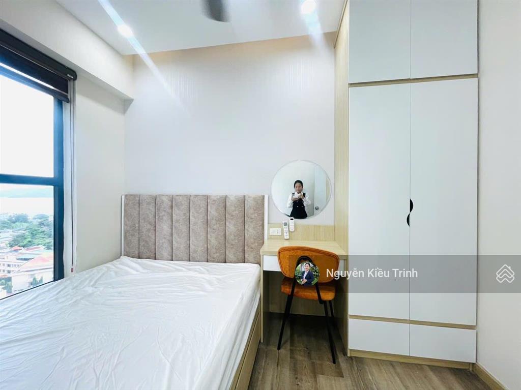 Kiều trinh bán căn hộ 3 phòng ngủ hàng hiếm view biển đông nam toà oc3
