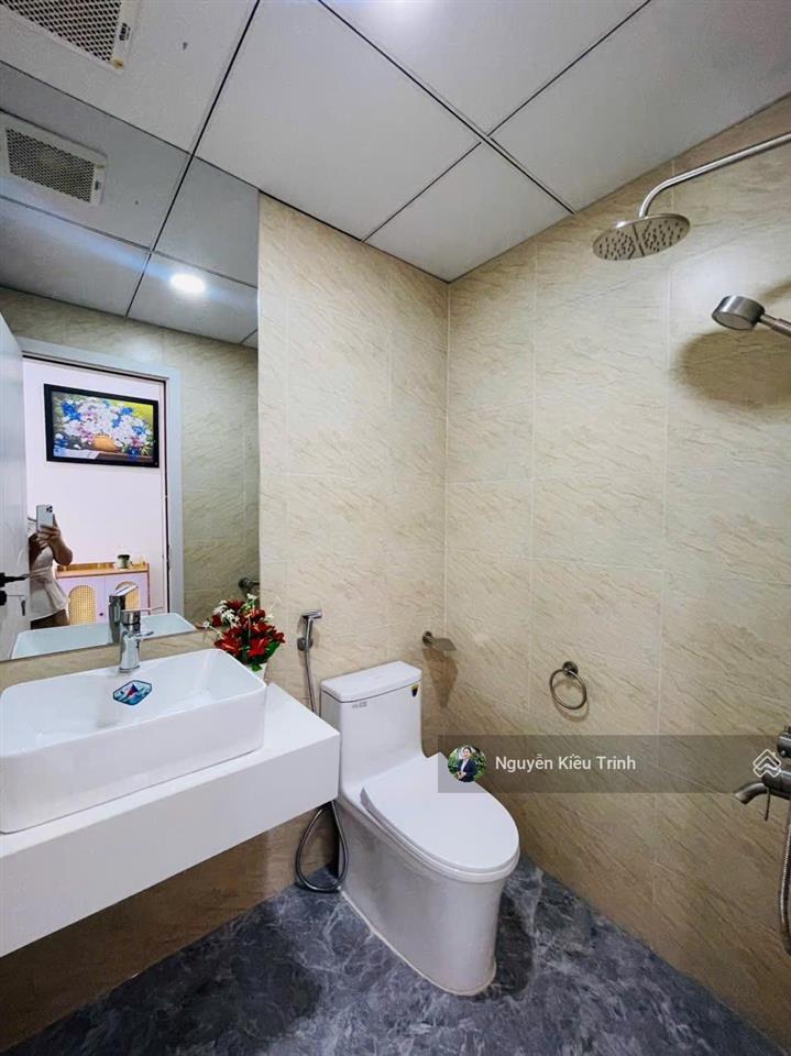 Kiều trinh 2218 a thắng bán gấp 67m2 nhà mới sửa 2 tháng, bao rẻ nhất thị trường, mua cho thuê ngay