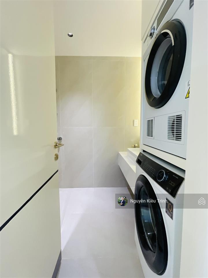 Kiều trinh cô chủ nhà cần bán gấp view biển đập thông đẹp xuất sắc, hàng đặt biệt.