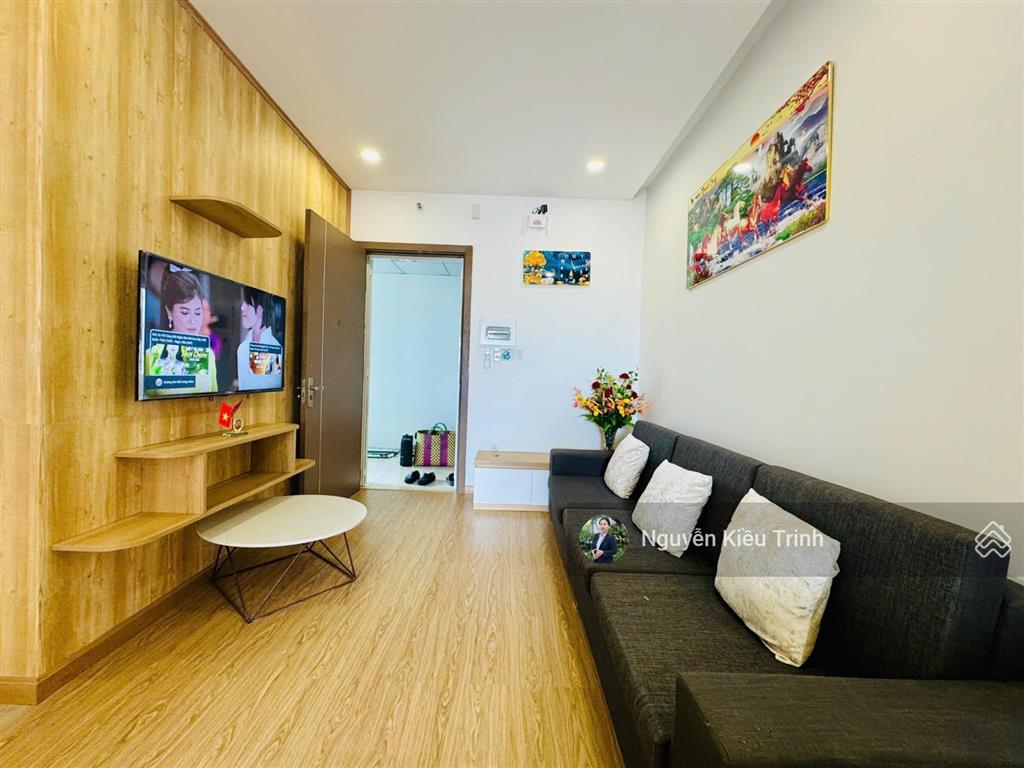 Kiều trinh  512  1b siêu hot chỉ 2,950 tỷ rẻ nhất thị trường sẵn hd thuê 10.000.000/tháng