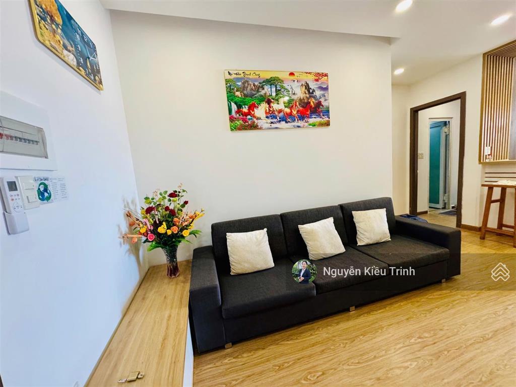 Kiều trinh  512  1b siêu hot chỉ 2,950 tỷ rẻ nhất thị trường sẵn hd thuê 10.000.000/tháng