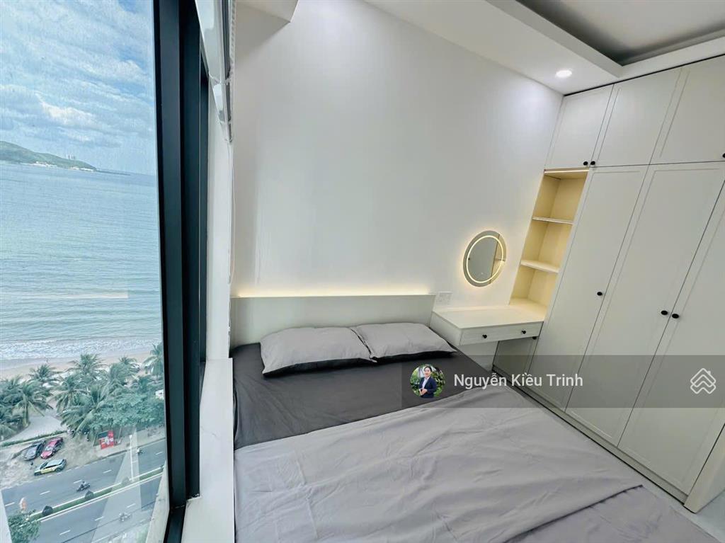 Kiều trinh  1722 bán căn hộ view xéo biển giá tốt hiếm có