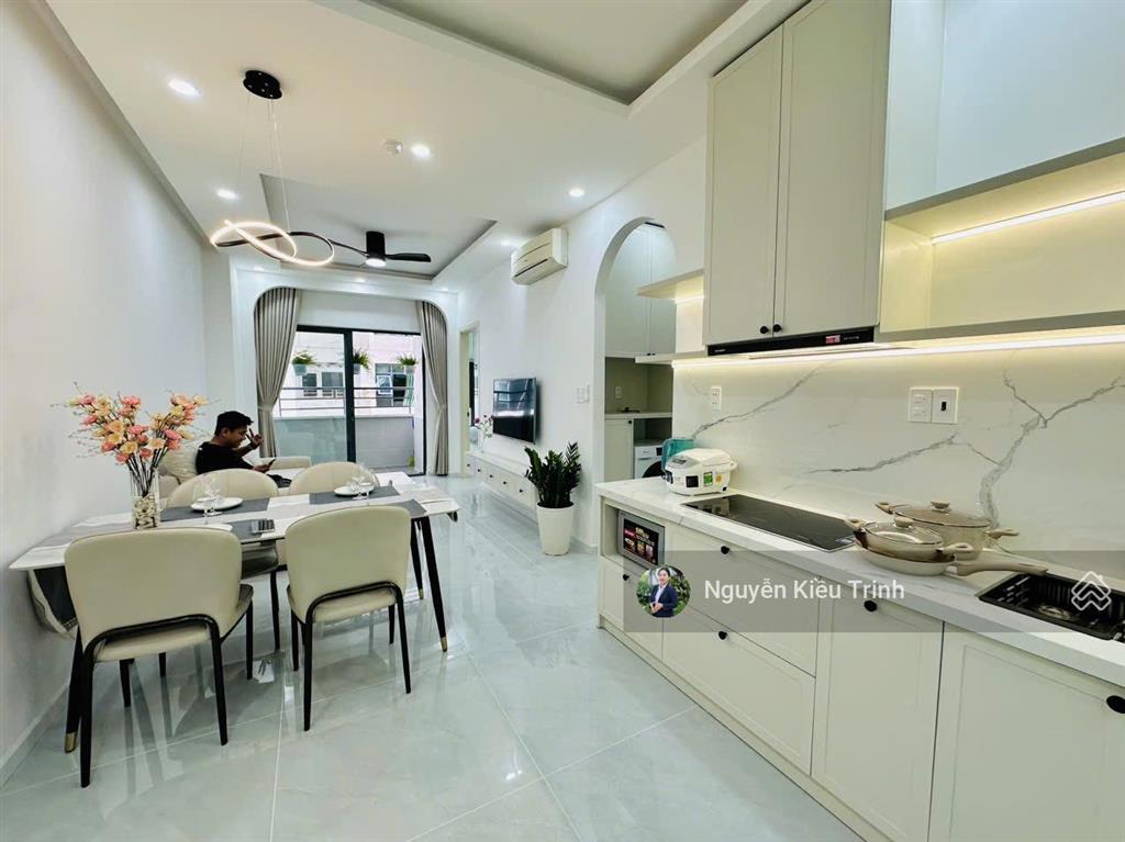 Kiều trinh  1722 bán căn hộ view xéo biển giá tốt hiếm có