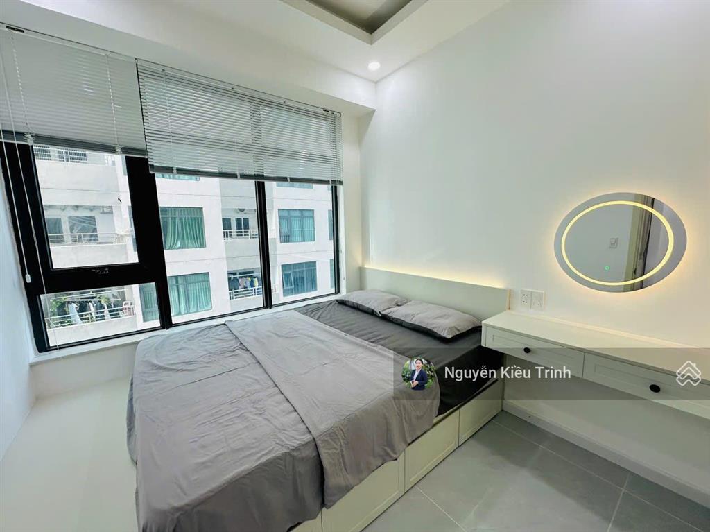 Kiều trinh  1722 bán căn hộ view xéo biển giá tốt hiếm có