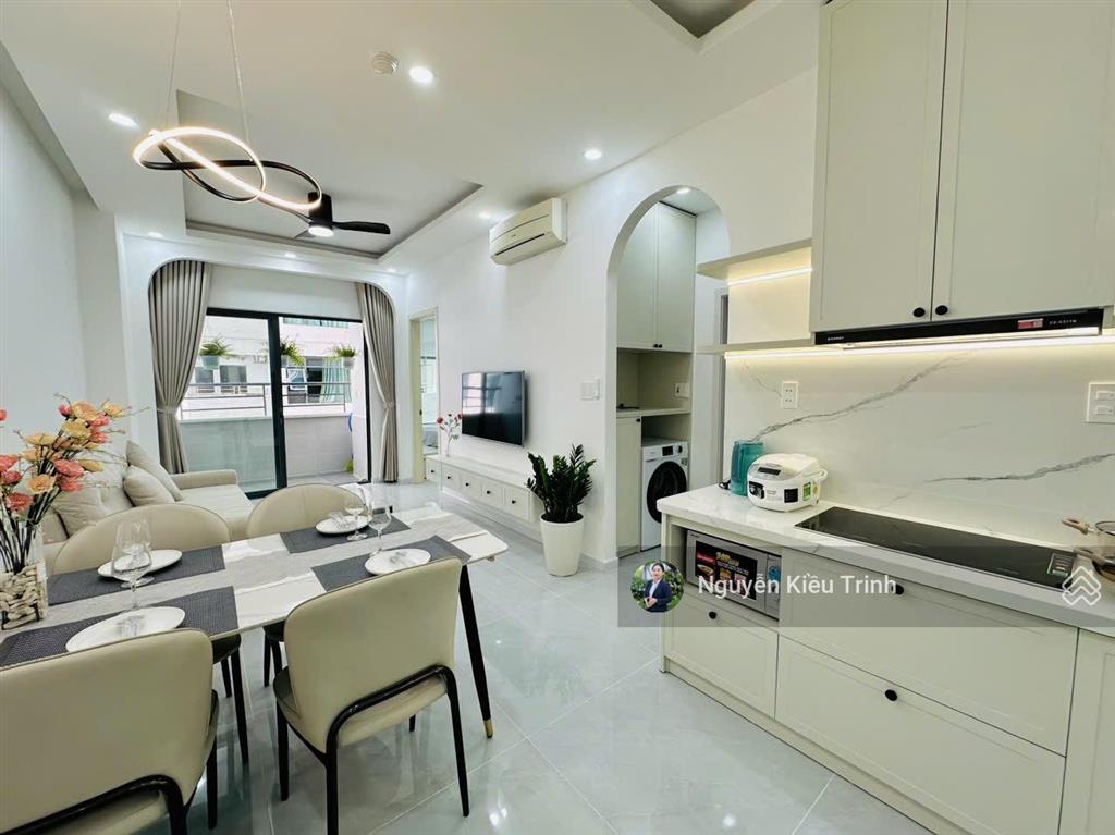 Kiều trinh  1722 bán căn hộ view xéo biển giá tốt hiếm có