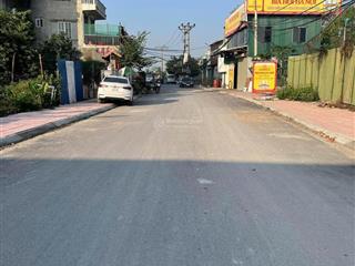 Chính chủ tôi có lô đất 120m2 full thổ cư giáp kđt thanh hà cenco cần bán.  0965 730 ***