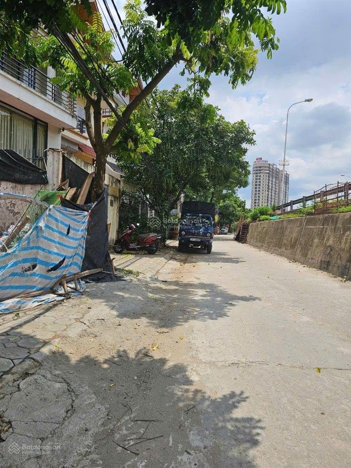 Bán nhà mặt phố an dương vương  tây hồ 120m2, mt 6m, 5t vỉa hè ô tô tránh kinh doanh