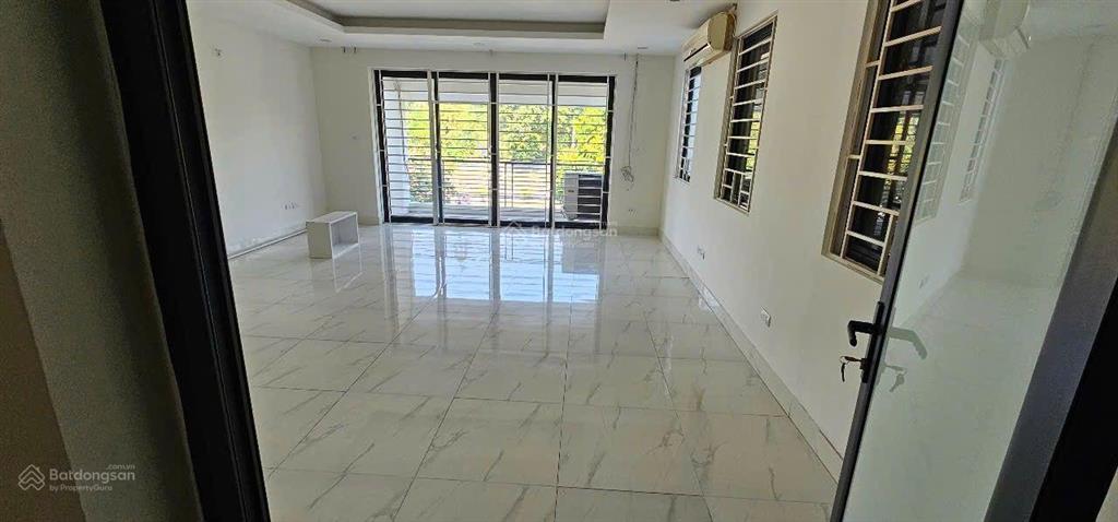 Bán nhà mặt phố an dương vương  tây hồ 120m2, mt 6m, 5t vỉa hè ô tô tránh kinh doanh