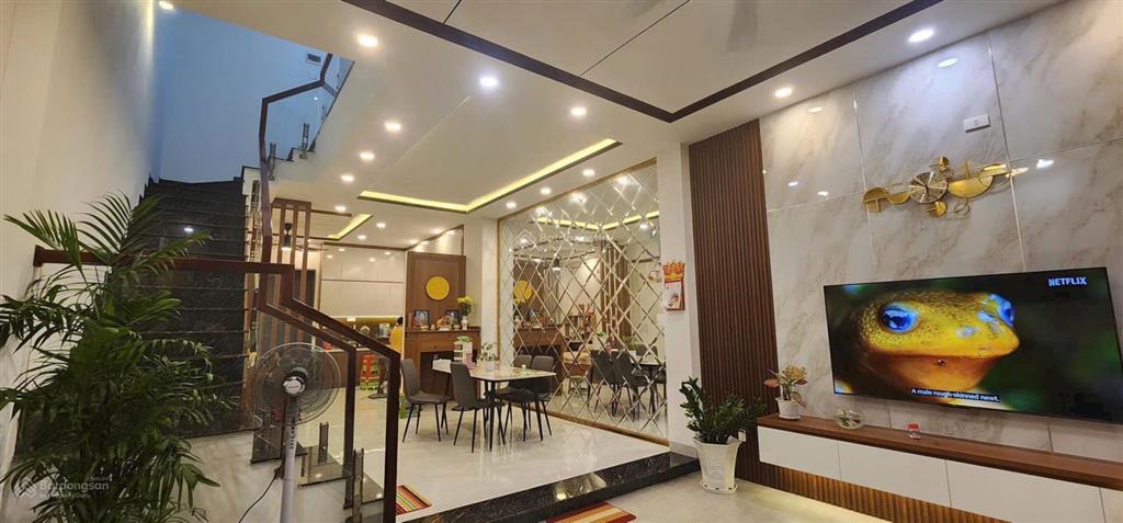 Bán nhà mới đẹp 75m2 tại nha trang  kđt vcn phước long 1