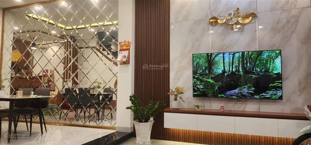 Bán nhà mới đẹp 75m2 tại nha trang  kđt vcn phước long 1