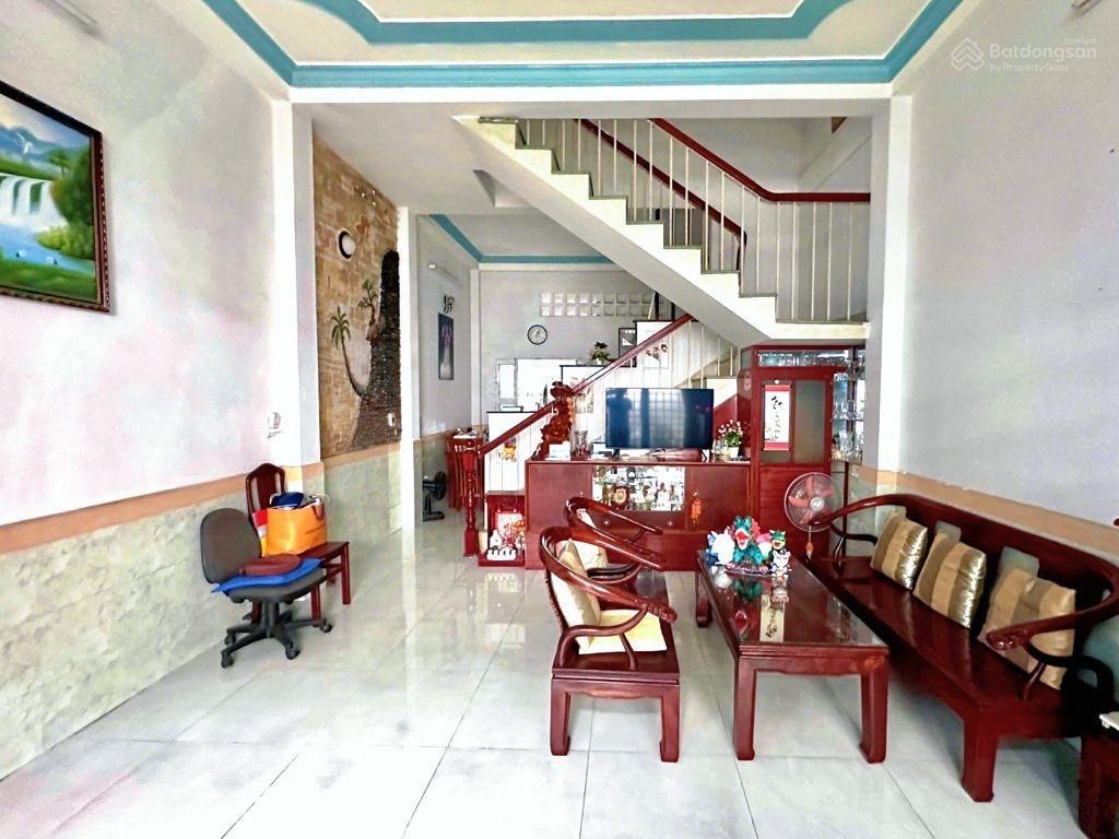 Bán nhà hxh 70m2/4 tầng  8.4 tỷ, hoàng hoa thám, bình thạnh