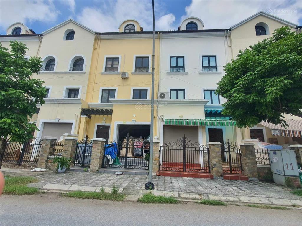 Hiếm có căn thứ 2! biệt thự vừa kinh doanh, vừa ở, 130m2, 25 tỷ  đẹp nhất nam an khánh