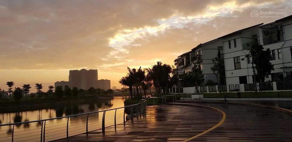 [rẻ nhất]  kiệt tác nghỉ dưỡng 5*  biệt thự view giũa hồ vinhomes thăng long, 260m2, chỉ 58 tỷ!